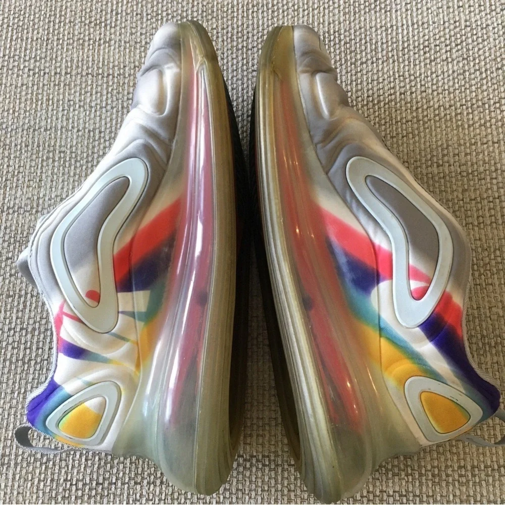 Nike Air Max 720  Women’s Size 8.5